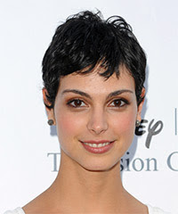 Morena Baccarin - Casual Short Wavy Hairstyles