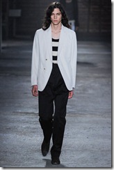 Alexander McQueen Menswear Spring Summer 2012 Collection Photo 5