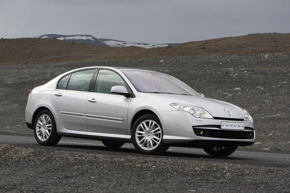 Renault Laguna III 2.0 dCi 150cv