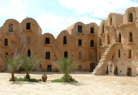 Tataoine buildings - a picture by Ksar ouledsoltane06