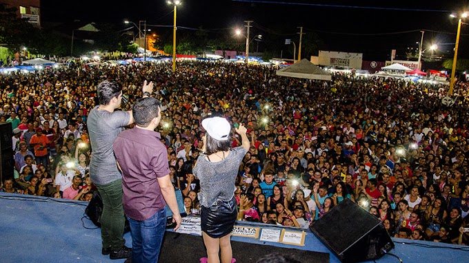 Fotos: Conde do Forró e Sacode animam segunda noite do Festeja Cocal 2017