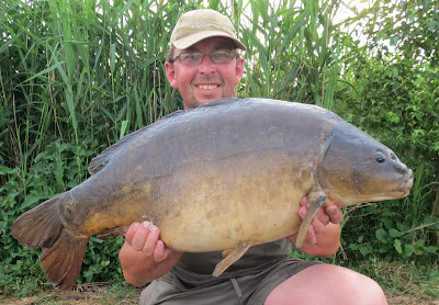 surface fishing carp floaters