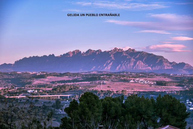 Top 14 ubicaciones con vistas a Montserrat.