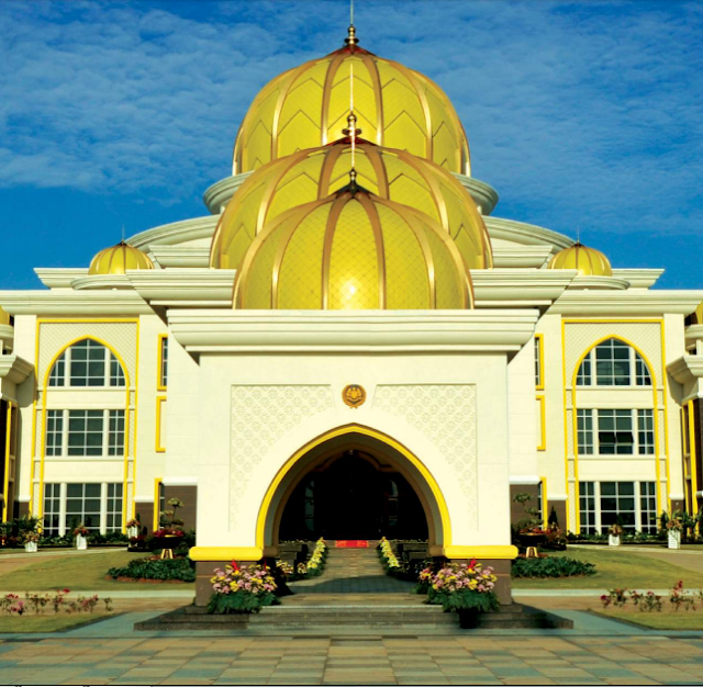 Warisan Raja Permaisuri Melayu Istana Negara Jalan Duta