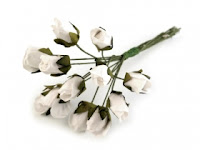 http://scrapkowo.pl/shop,kwiaty-papierowe-1cm-12szt-roza-biala,2746.html