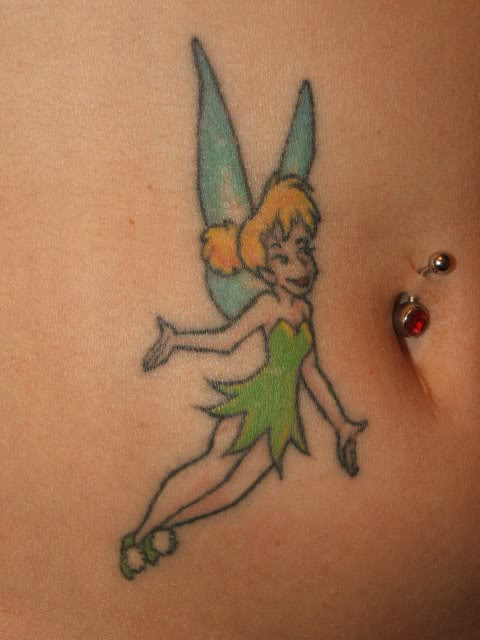 belly button tattoo. Cute artwork with ellybutton