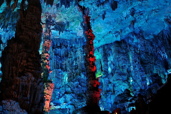 Cuevas Reed Flute Cave en China