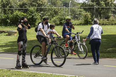   Vigilância Sanitária checa uso de máscara no Parque da Cidade