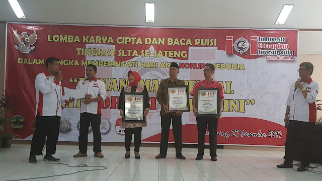 Peringati Hari Anti Korupsi se Dunia, Anggota DPRD dan Dua Kades di Kabupaten Semarang Terima Penghargan ICI Award 2017