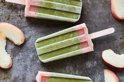 ROASTED PEACH AND VANILLA BEAN MATCHA POPSICLES