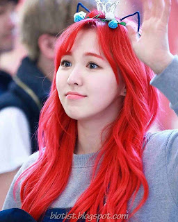 Red Velvet Wendy Cute Photos With Red Hairstyle