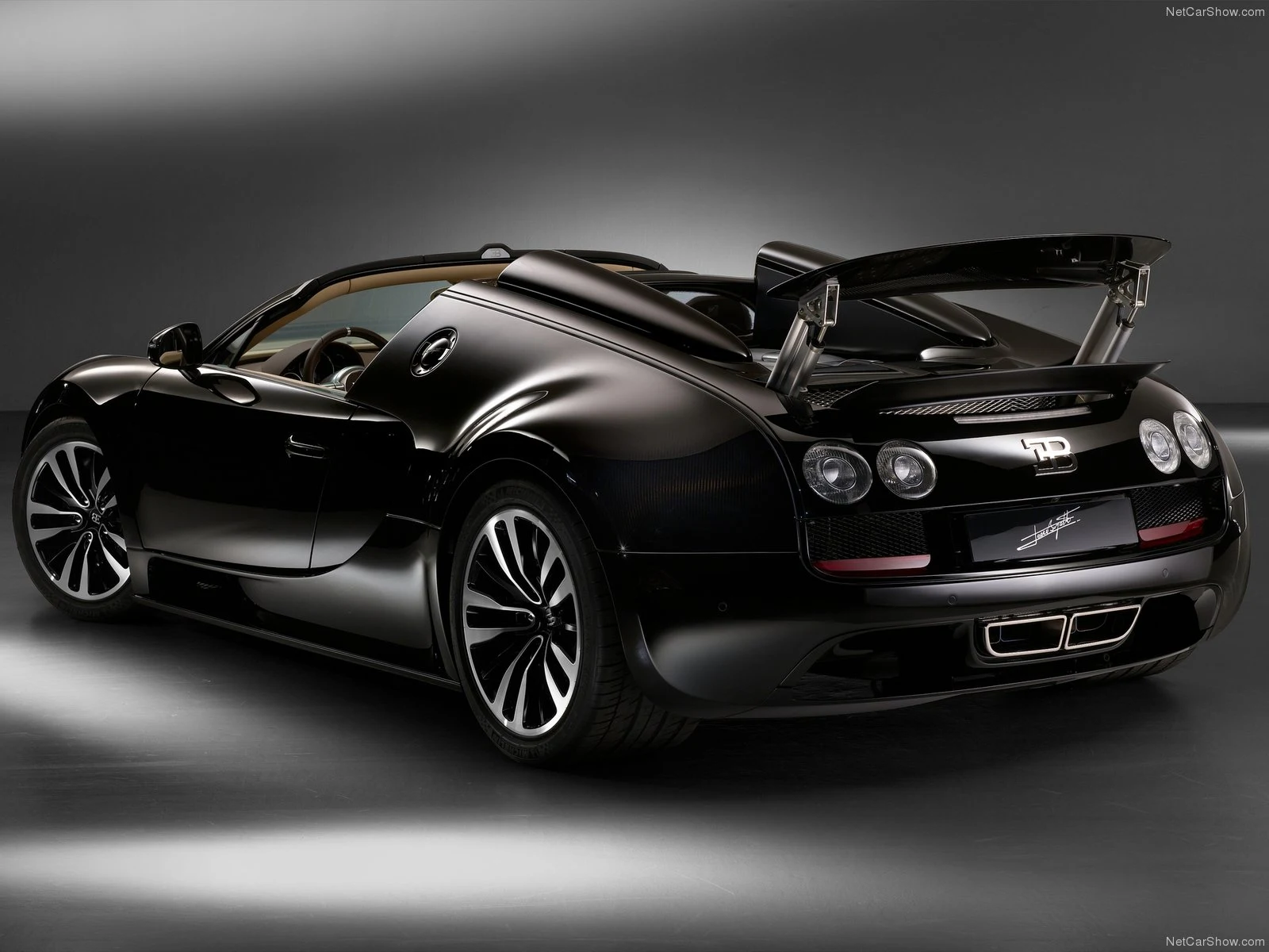 Hình ảnh siêu xe Bugatti Veyron Jean Bugatti 2013 & nội ngoại thất