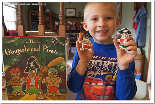 Gingerbread Pirates is our favorite Christmas book for Kids