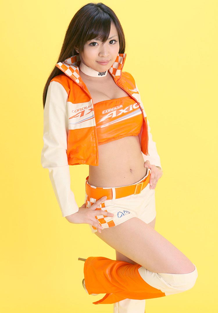 mayuka kuroda sexy japanese race queen 1