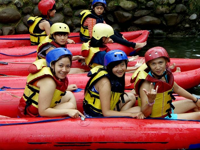 OUTBOUND RAFTING