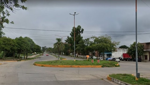 Conducía en estado de ebriedad y chocó contra una rotonda en Avenida Martijena