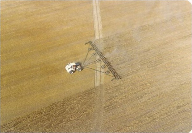 Big Bud 747 tractor 14