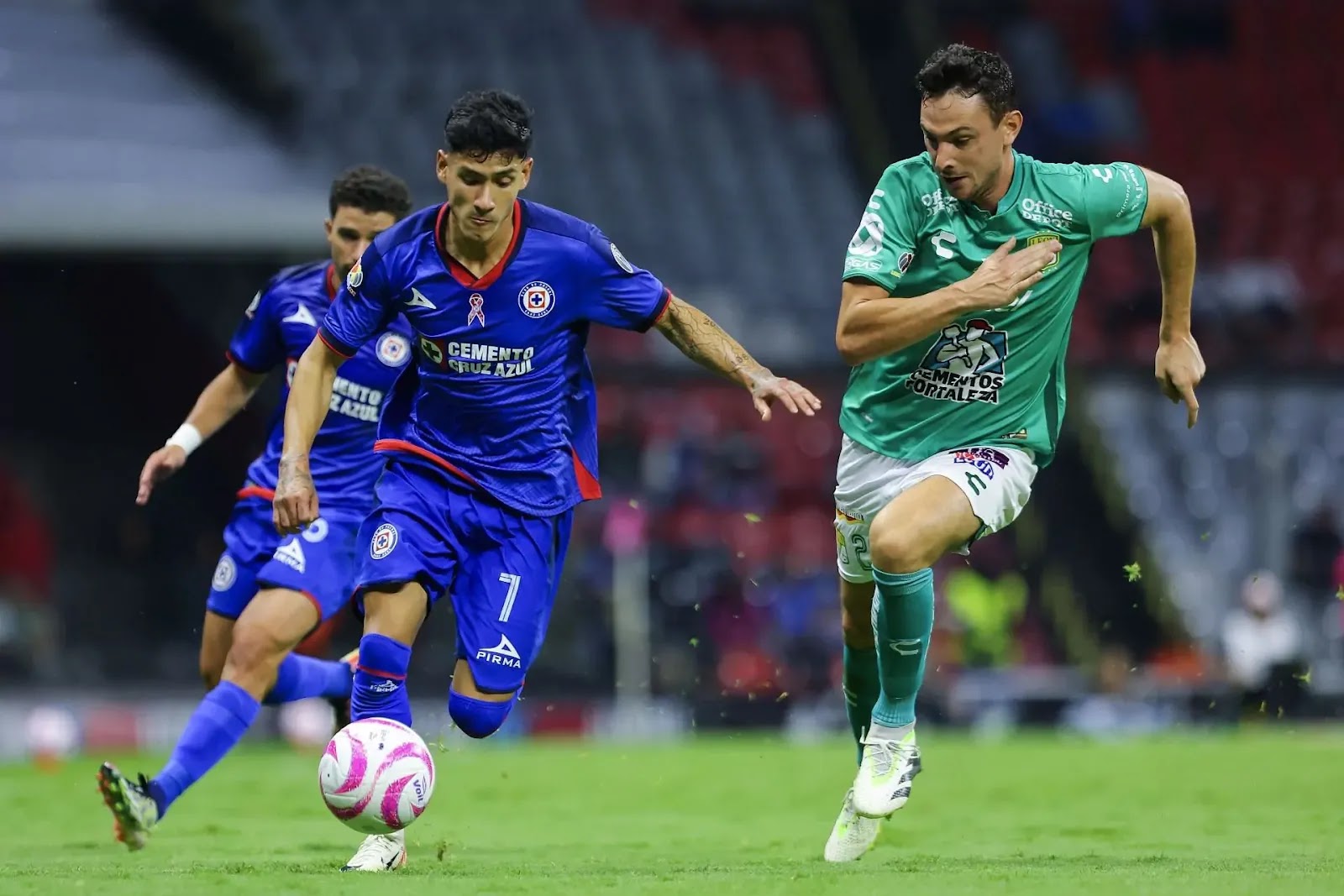 Exciting Clash between Leon and Cruz Azul in Liga MX Match Prediction and Key Highlights