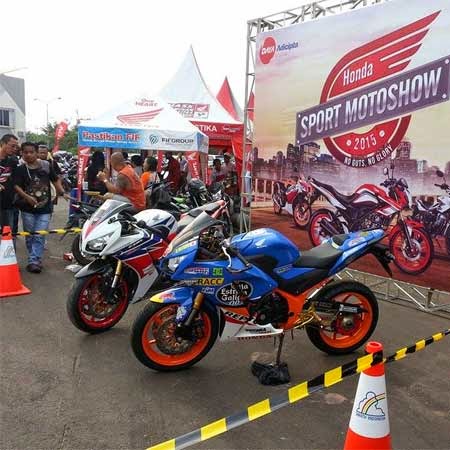 Gambar Modifikasi CBR150R K45 Estrella Galicia Koleksi 