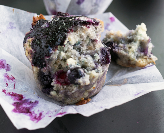 LOADED VEGAN BLUEBERRY MUFFINS #desserts #cakes #vegan #blueberry #muffins