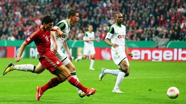 Bayern Munich v Wolfsburg 