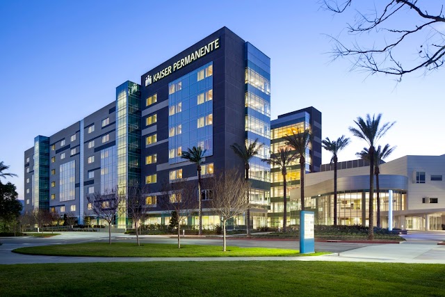  Overview of Kaiser Permanente: A Total Health Care Option.