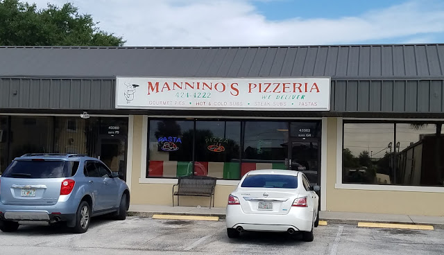 Mannino's Pizzeria in Davenport, FL