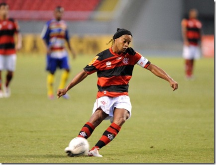 R10
