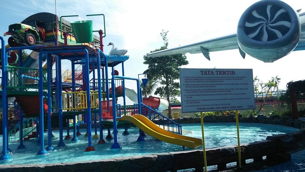 Harga Tiket Masuk Water Park Di Pematang Siantar / Harga Tiket Masuk Ubalan Waterpark Pacet 2020 ...