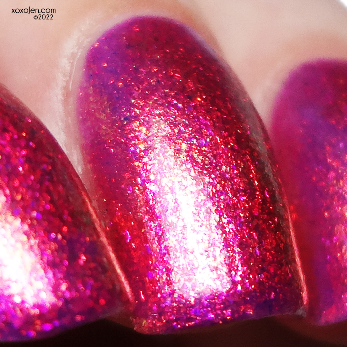 xoxoJen's swatch of KBShimmer Yes We Cran