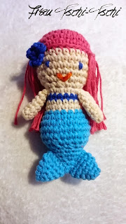 http://frau-tschi-tschi.blogspot.de/2015/03/amigurumi-nixe-und-glucksbringer.html