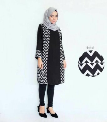 13 Kreasi Baju  Muslim Tunik  Terbaru Tampil Trendy dan 