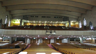 Choong Hyun Presbyterian Church - Balcony