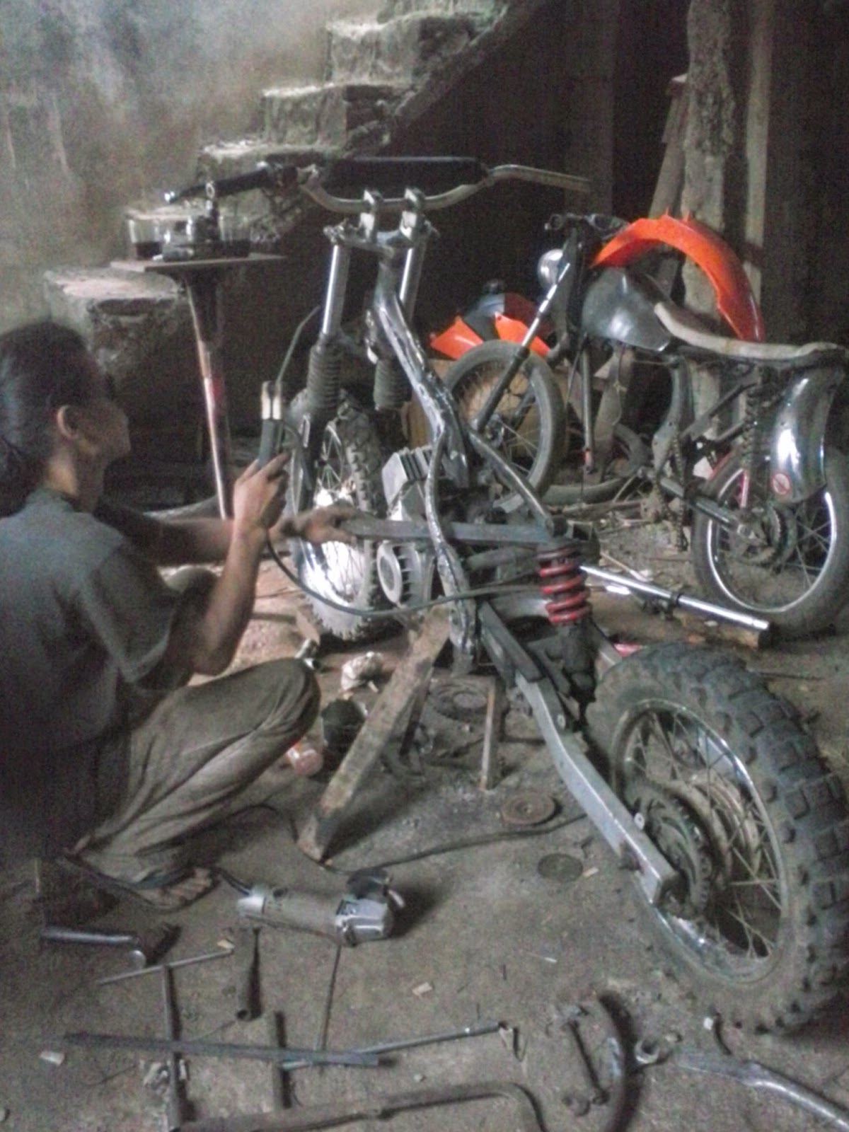 Satria Body Ktm Modif Trail Satria 2003