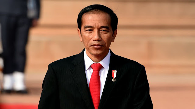 Telak! UGM Tegaskan Soal Keaslian Ijazah Jokowi, Mazdjo Pray Beri Sindiran: Padahal Kadrun Udah Seneng Banget...