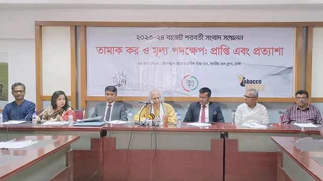 চূড়ান্ত বাজেটে কার্যকরভাবে তামাক পণ্যের দাম বাড়ানোর দাবি