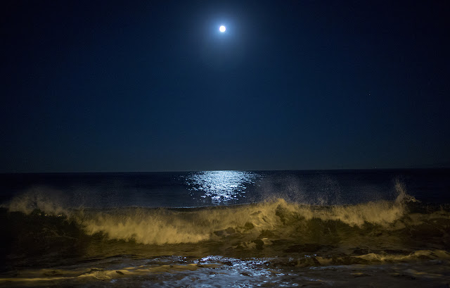 Moon's reflection on Earth's Ocean