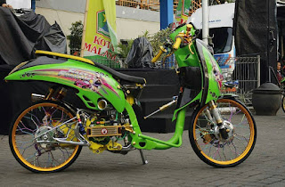 modifikasi motor honda scoopy terbaru