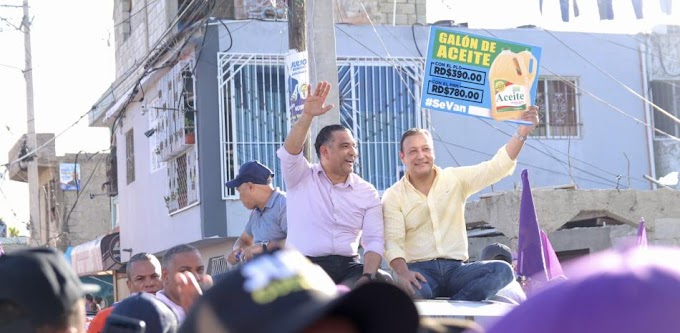 El PLD marcha y declara a Santo Domingo Este en emergencia por la basura acumulada