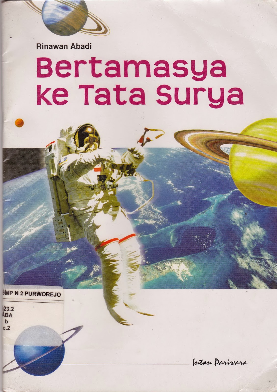 Nadiah Ismahani: Contoh Resensi Buku "Mengetahui Tata 