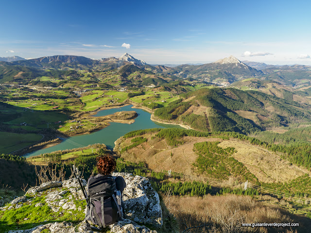 Mirador de Orkatzategi, por El Guisante Verde Project