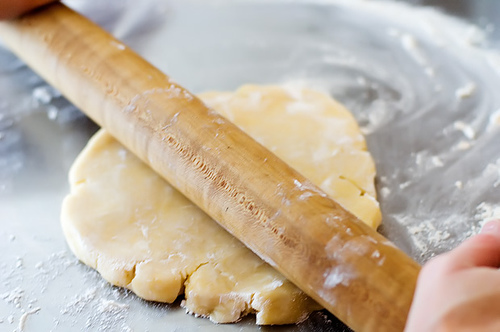 2 Kids and Tired Cooks: Pioneer Woman's Perfect Pie Crust