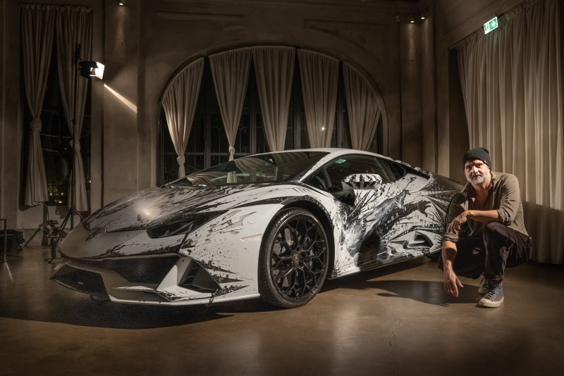 Lamborghini Huracán EVO Art Car by Paolo Troilo