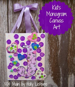 Kid's Monogram Canvas Art featuring Crayola #shop #cbias #ColorfulCreations #Walmart