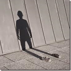 invisible-man-shadows-pol-ubeda-2
