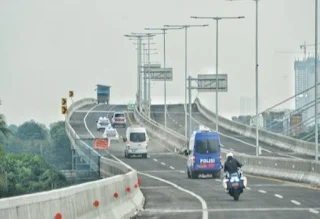 Waspadai Highway Hypnosis Dan Microsleeping Saat Melintas Di Tol Layang Jakarta Cikampek