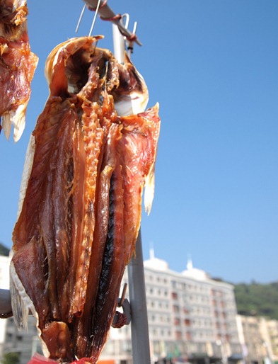 Scene: Kaoshiung (drying fish)