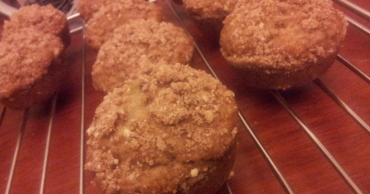 Ishah bakery: Banana Crumbs Muffin