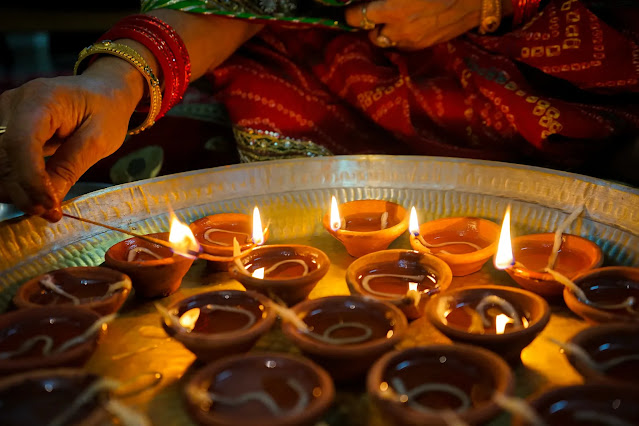 मन से मन का दीप जलाओ  Diwali Poems In Hindi  Happy Diwali Poems 2023