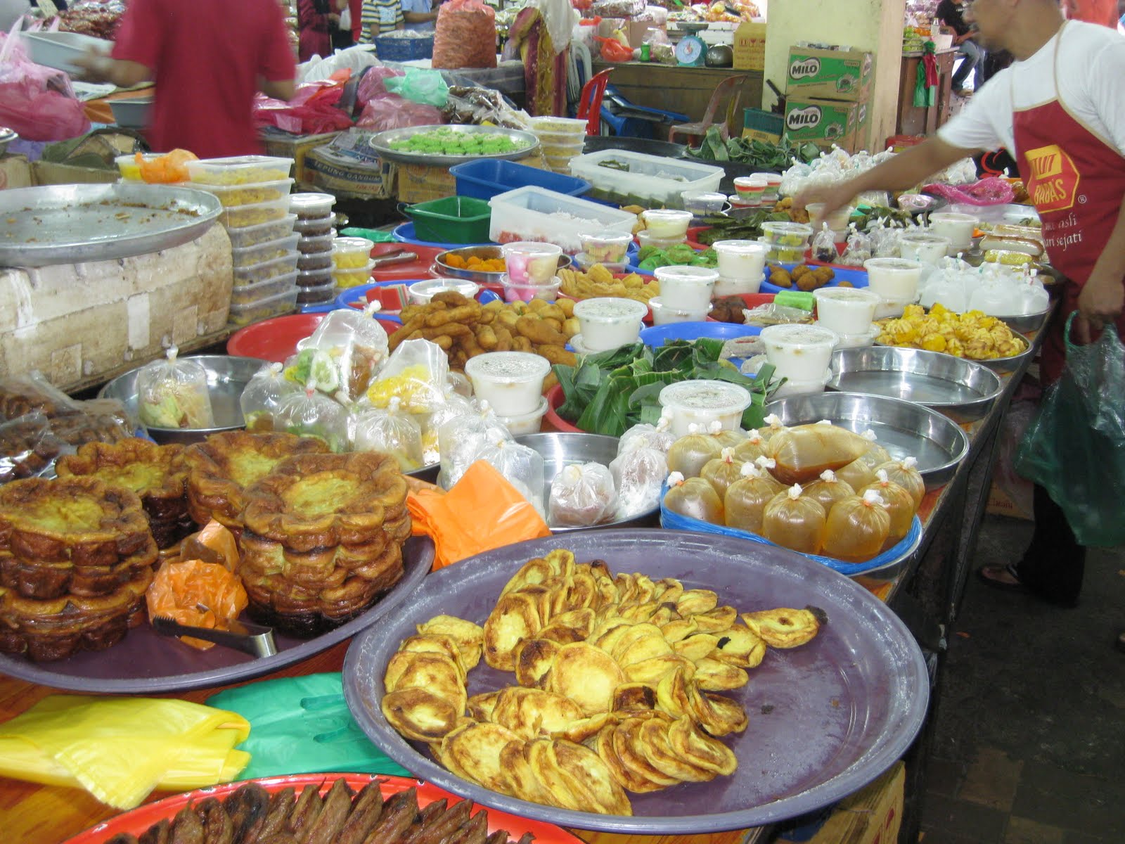 RESEPI NANNIE: Kuih-muih tradisional di pasar Payang